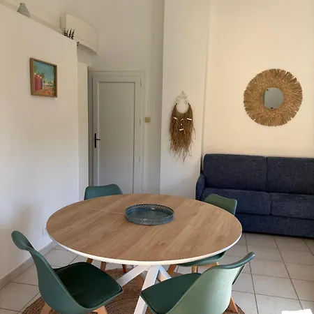 Bel T2 Au Calme - Les Résidences De Saint-clair à 6min à Pieds De La Très Belle De St Clair - Parking, Clim, Wifi Apartamento